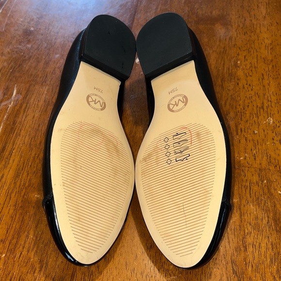Micheal Kors Black Flats - Picture 5 of 6